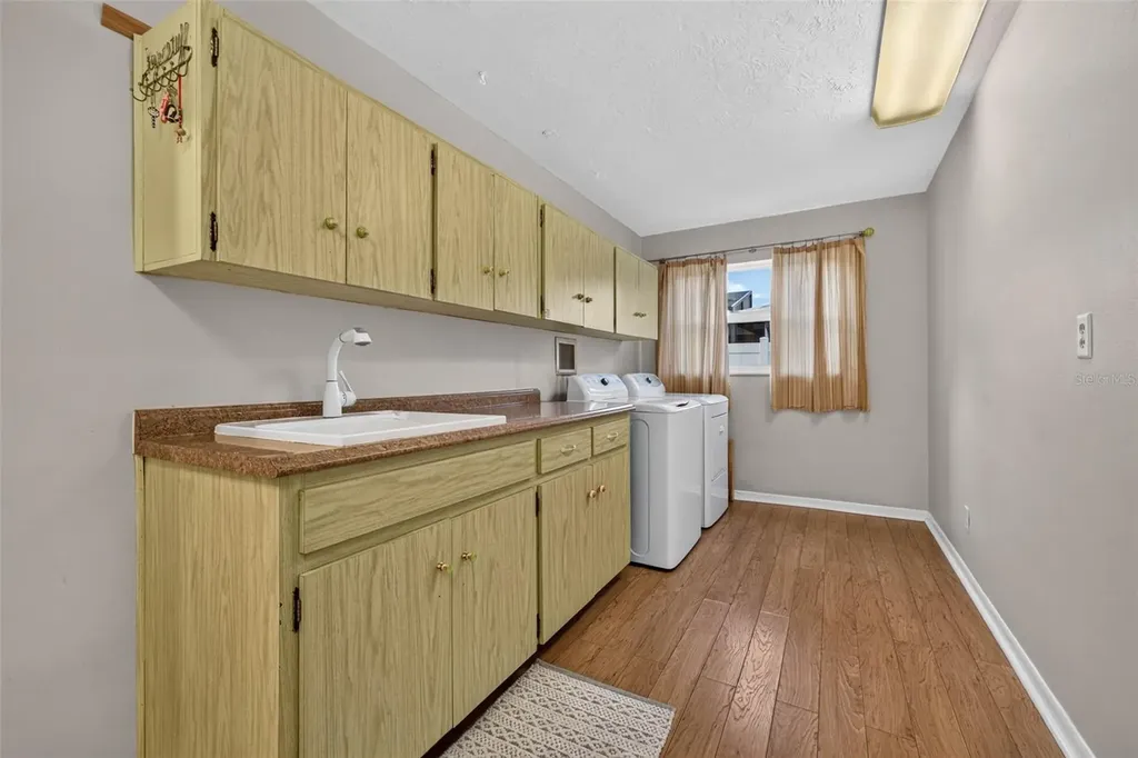 6390 Burning Tree Drive Seminole FL 33777