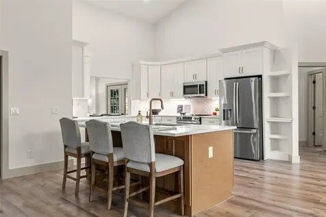 700 W Pinewood Court Lake Mary FL 32746