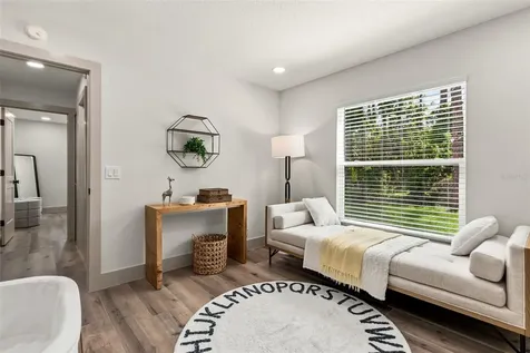 700 W Pinewood Court Lake Mary FL 32746