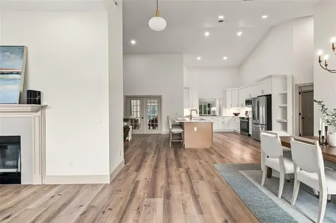 700 W Pinewood Court Lake Mary FL 32746