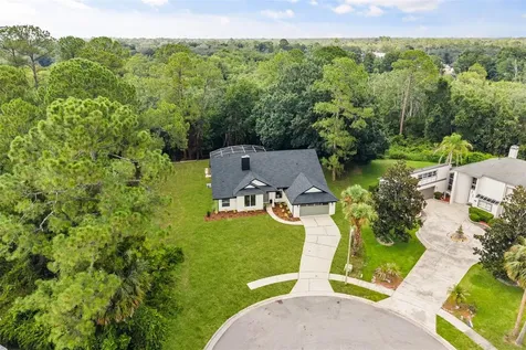 700 W Pinewood Court Lake Mary FL 32746