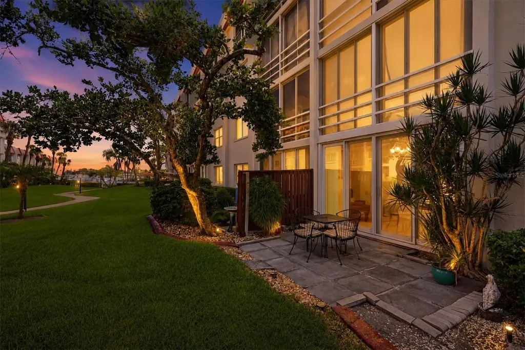 220 Santa Maria Street Venice FL 34285