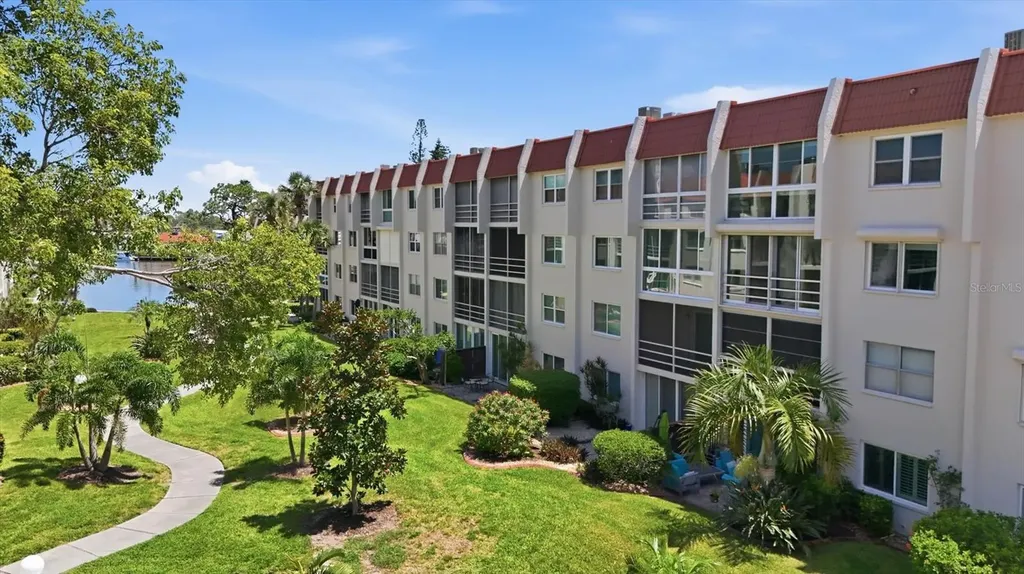 220 Santa Maria Street Venice FL 34285