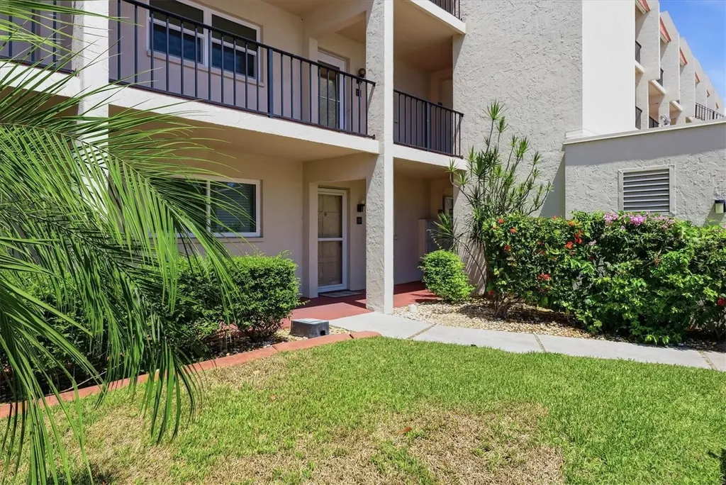 220 Santa Maria Street Venice FL 34285