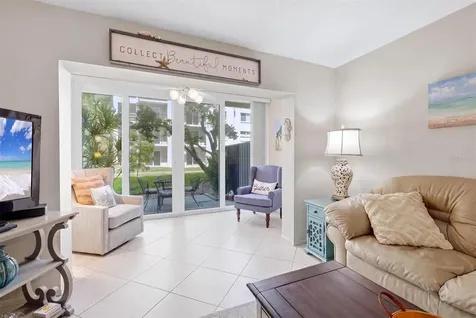 220 Santa Maria Street Venice FL 34285