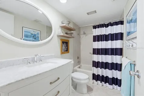 220 Santa Maria Street Venice FL 34285