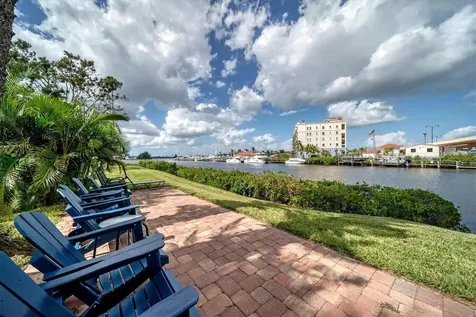 220 Santa Maria Street Venice FL 34285