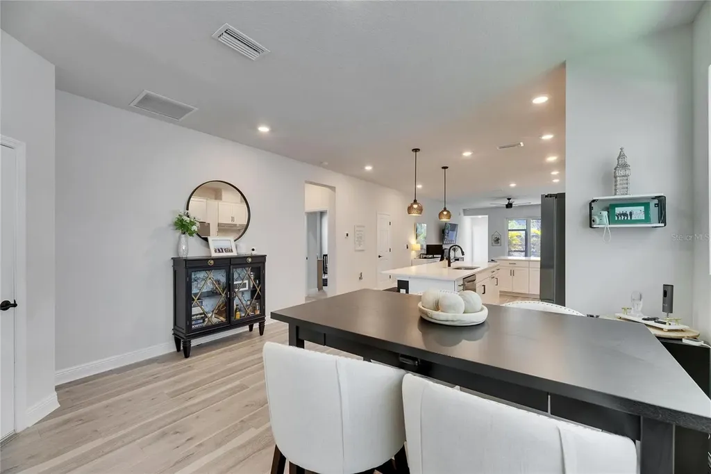 5541 Del Coronado Drive Apollo Beach FL 33572