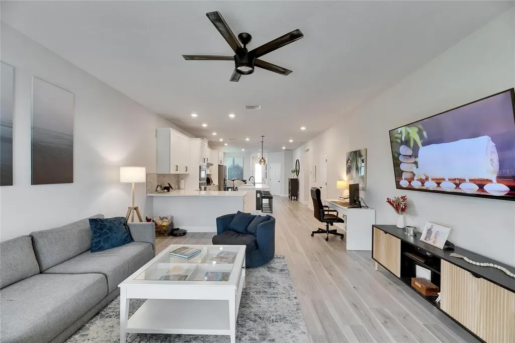 5541 Del Coronado Drive Apollo Beach FL 33572