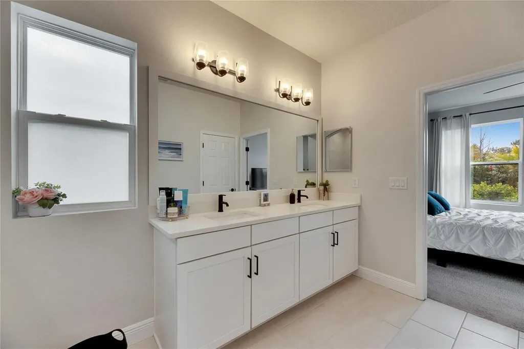 5541 Del Coronado Drive Apollo Beach FL 33572