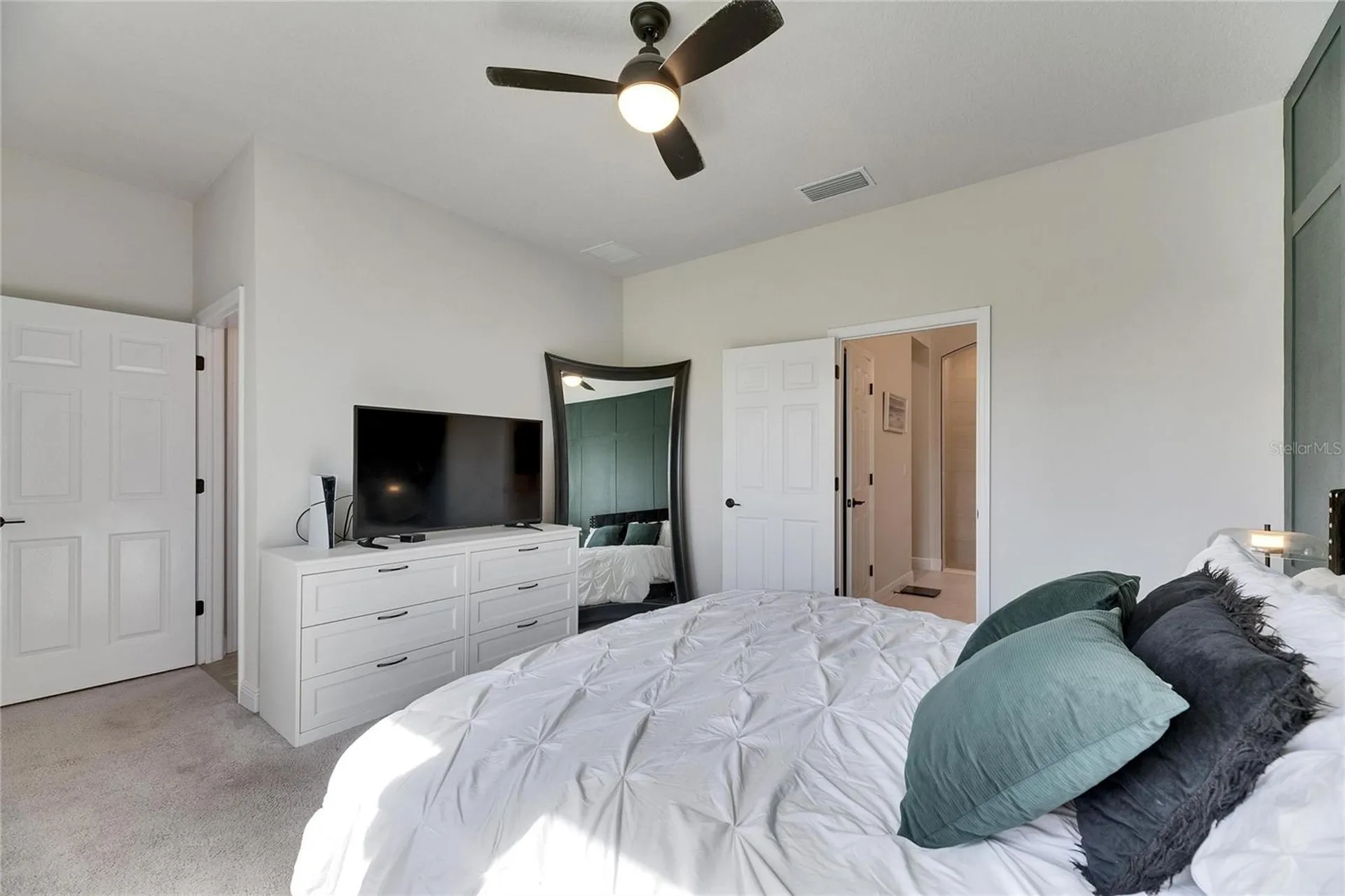 5541 Del Coronado Drive Apollo Beach FL 33572