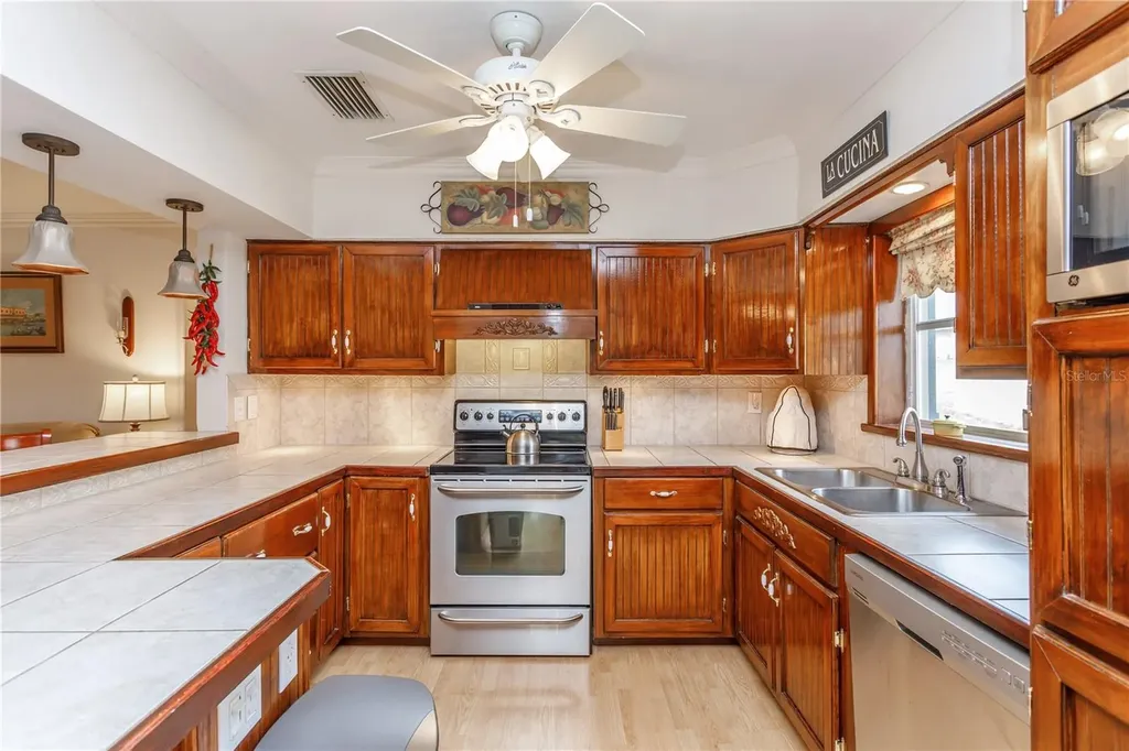 7163 Fireside Street Spring Hill FL 34606