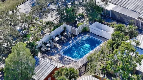 500 N Jefferson Avenue Sarasota FL 34237