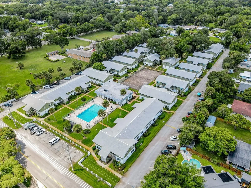 840 Center Avenue Holly Hill FL 32117