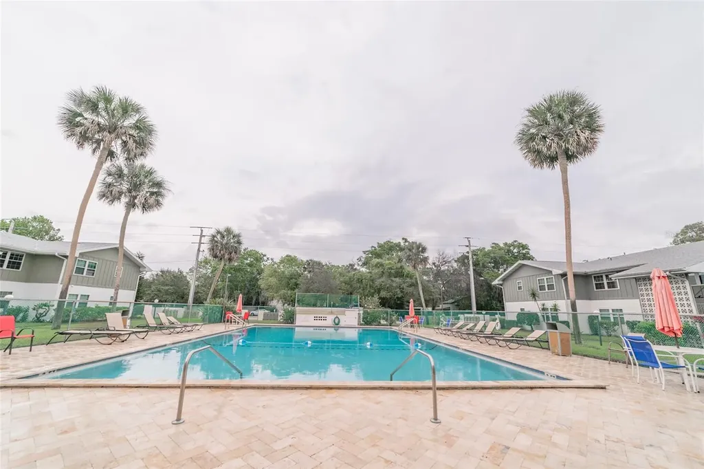 840 Center Avenue Holly Hill FL 32117
