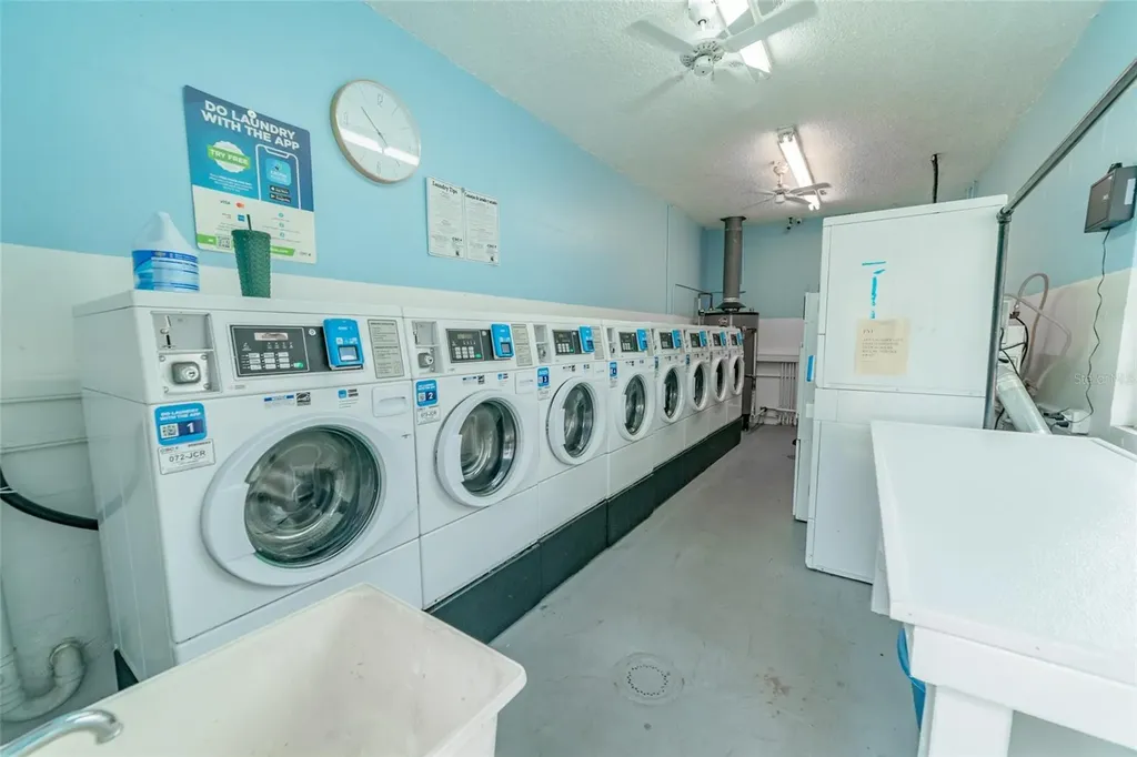 840 Center Avenue Holly Hill FL 32117