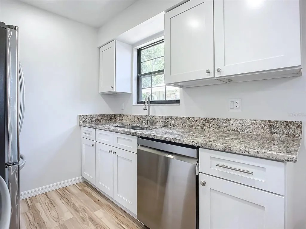 840 Center Avenue Holly Hill FL 32117