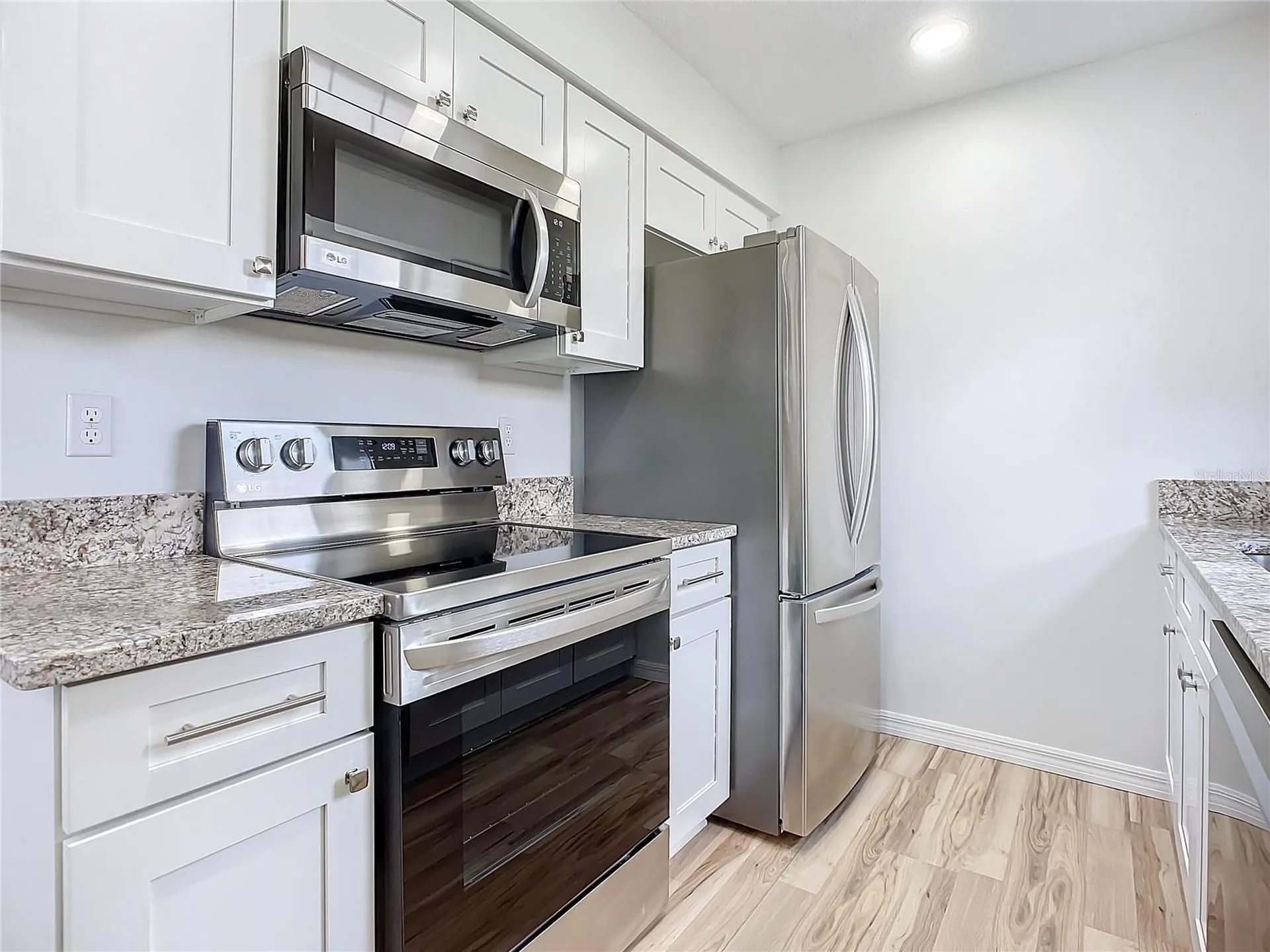 840 Center Avenue Holly Hill FL 32117