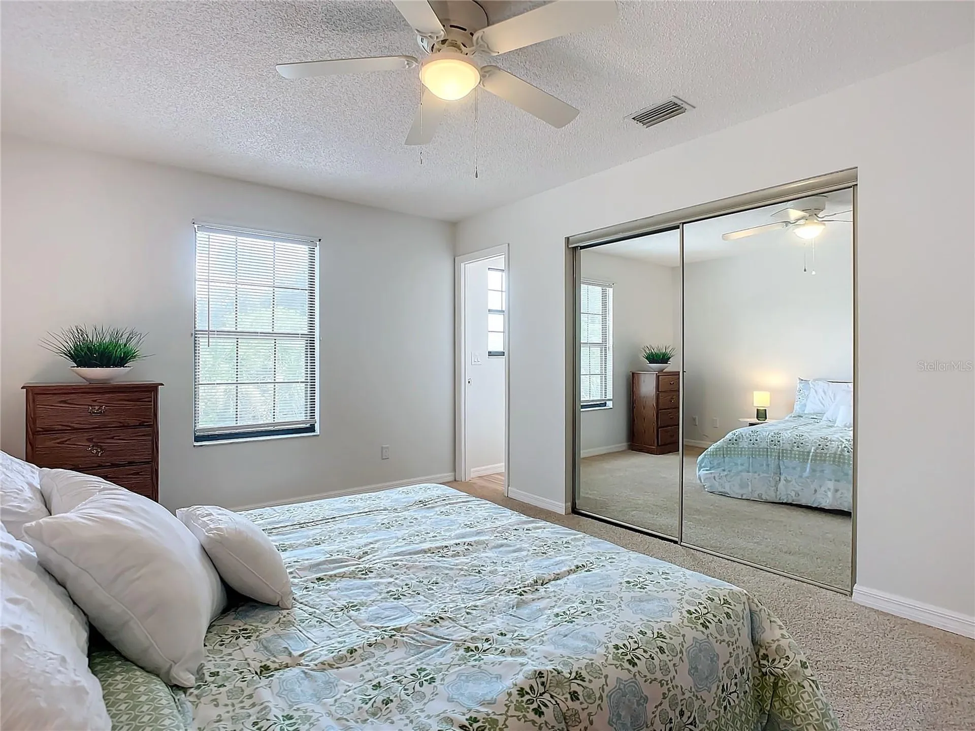 840 Center Avenue Holly Hill FL 32117