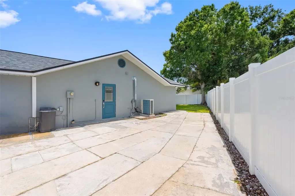 1950 Arvis Circle W Clearwater FL 33764