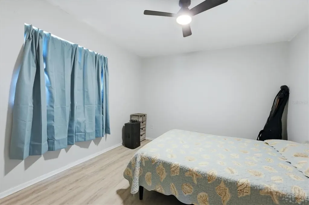 1805 Marbeth Street Sarasota FL 34231