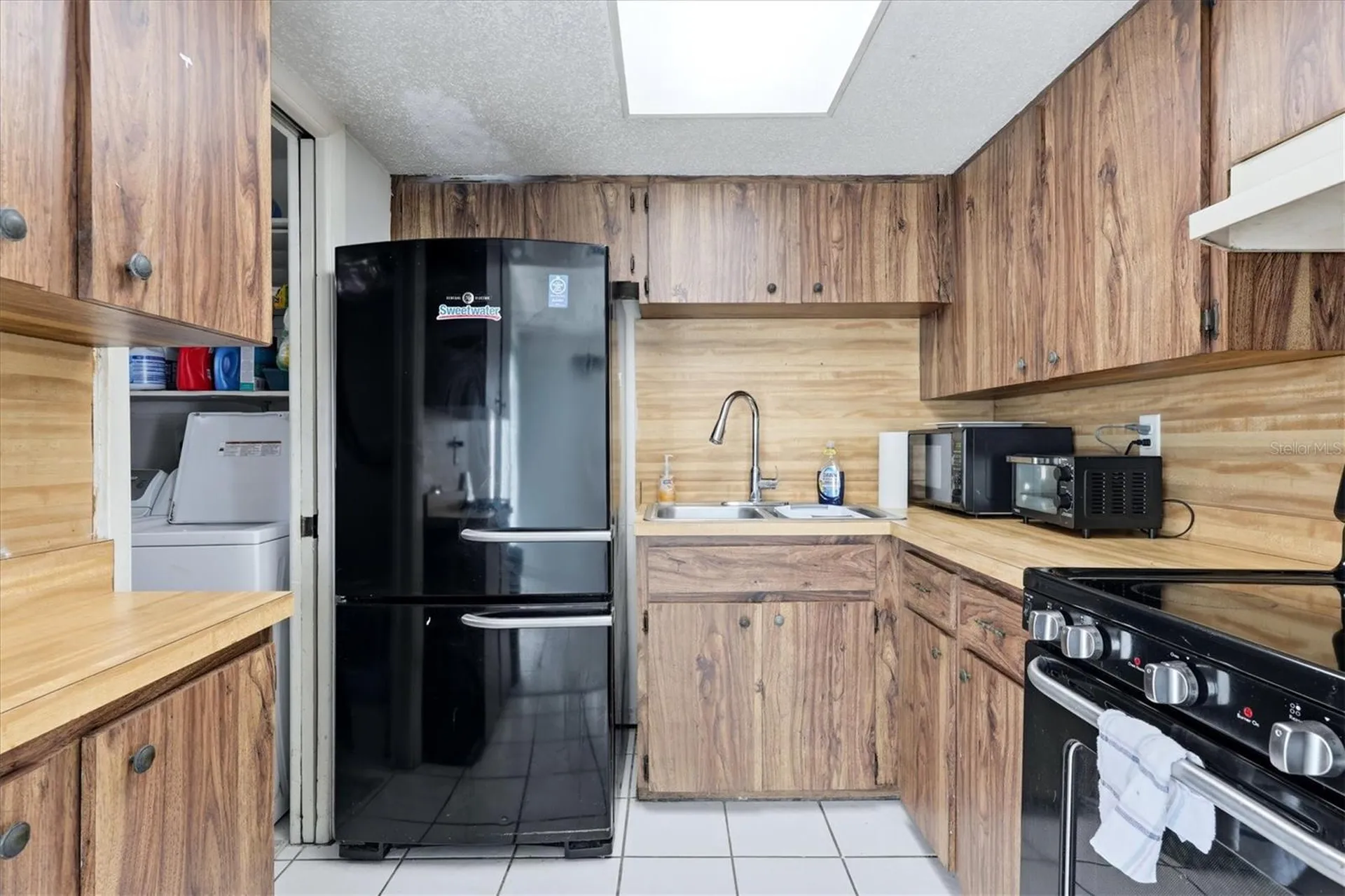 1805 Marbeth Street Sarasota FL 34231