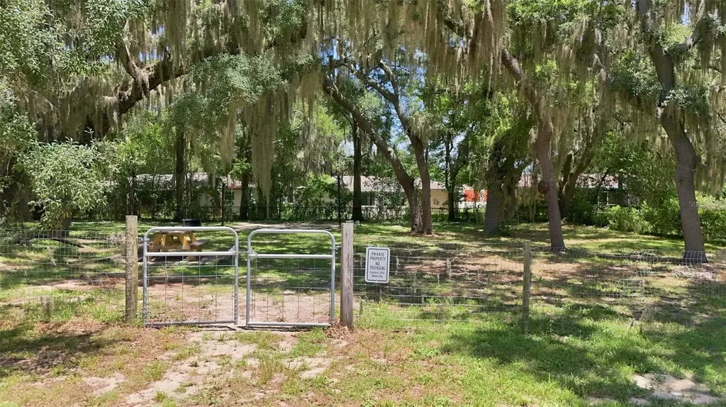 3104 Garden Road Eustis FL 32726