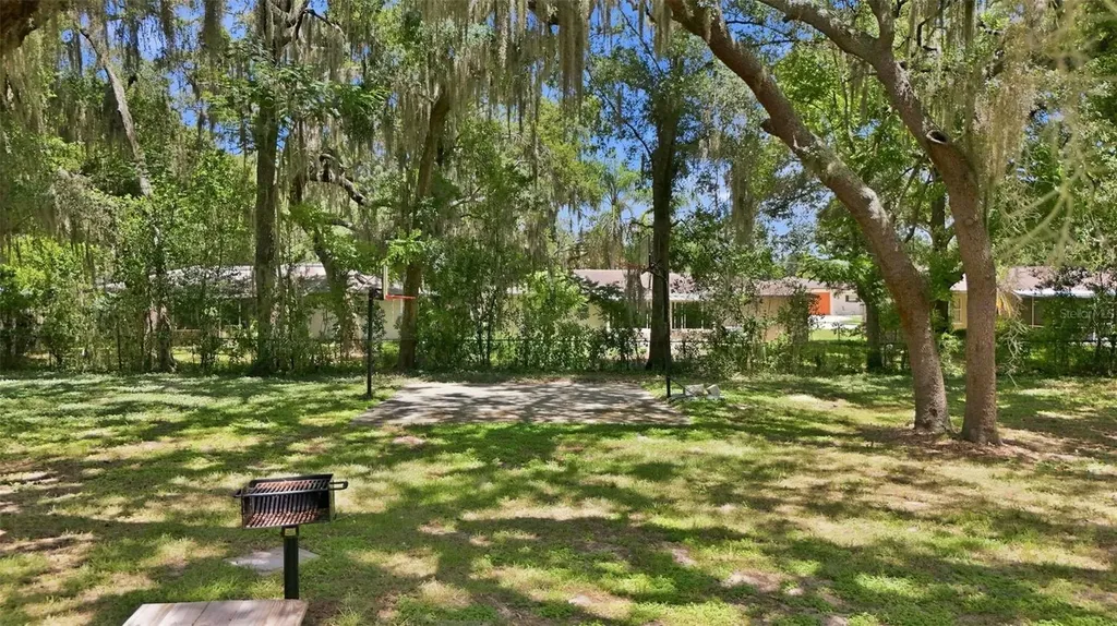 3104 Garden Road Eustis FL 32726