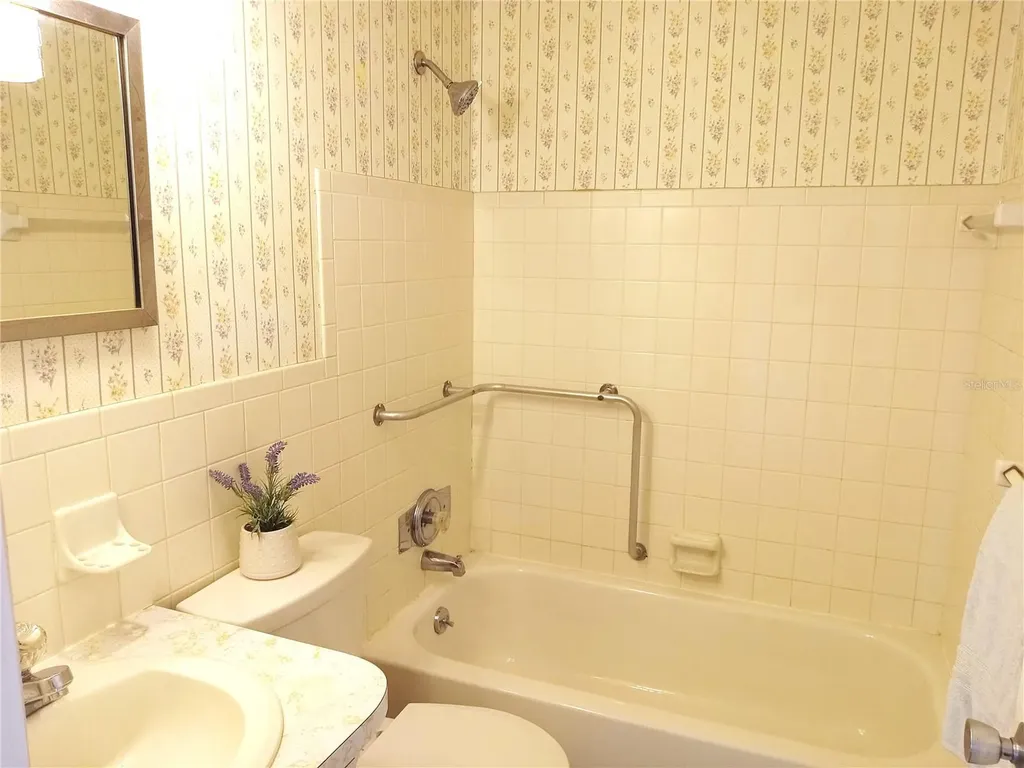2427 Rhodesian Drive Clearwater FL 33763