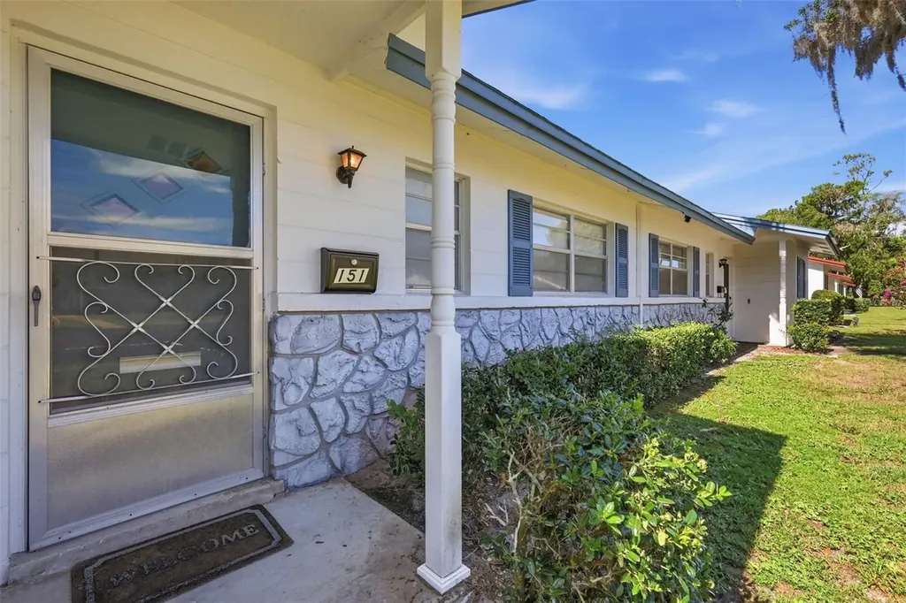 151 N Hill Avenue Deland FL 32724