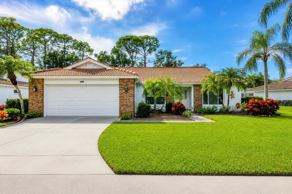 5908 Garden Lakes Majestic Bradenton FL 34203
