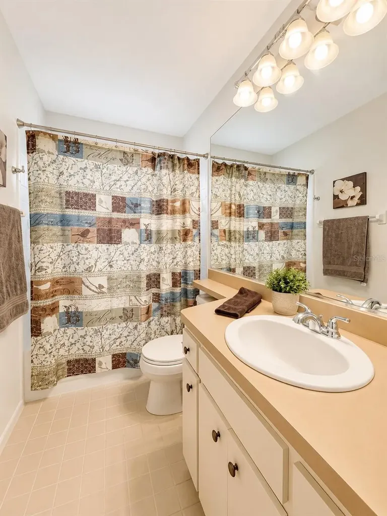 5908 Garden Lakes Majestic Bradenton FL 34203