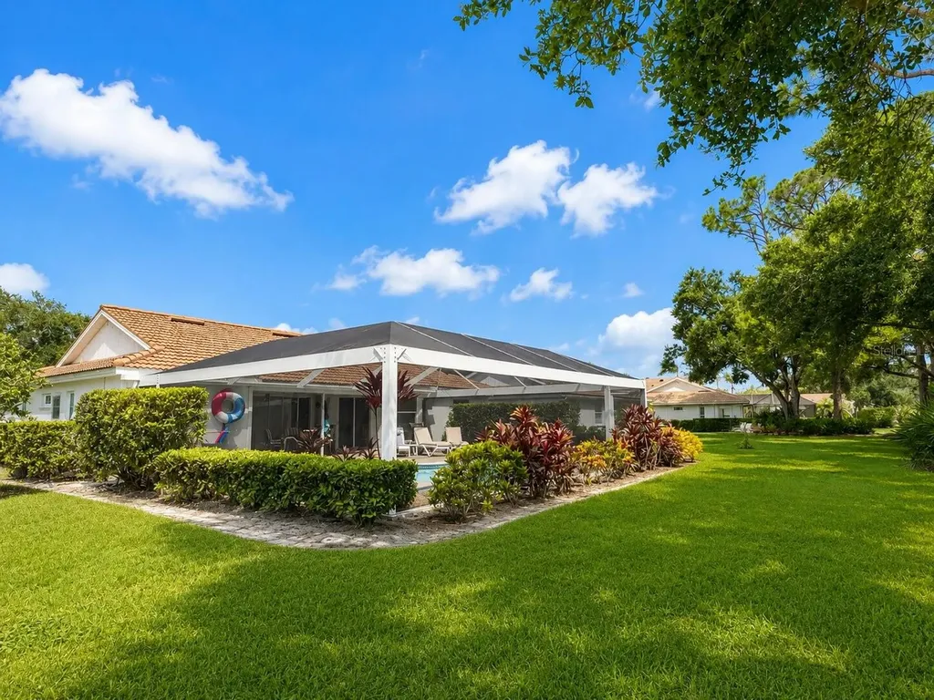 5908 Garden Lakes Majestic Bradenton FL 34203