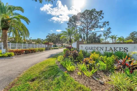 5908 Garden Lakes Majestic Bradenton FL 34203
