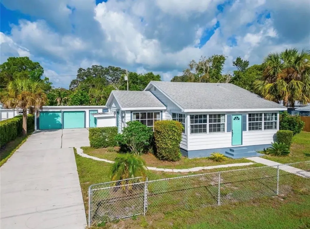 1564 S Michigan Avenue Clearwater FL 33756