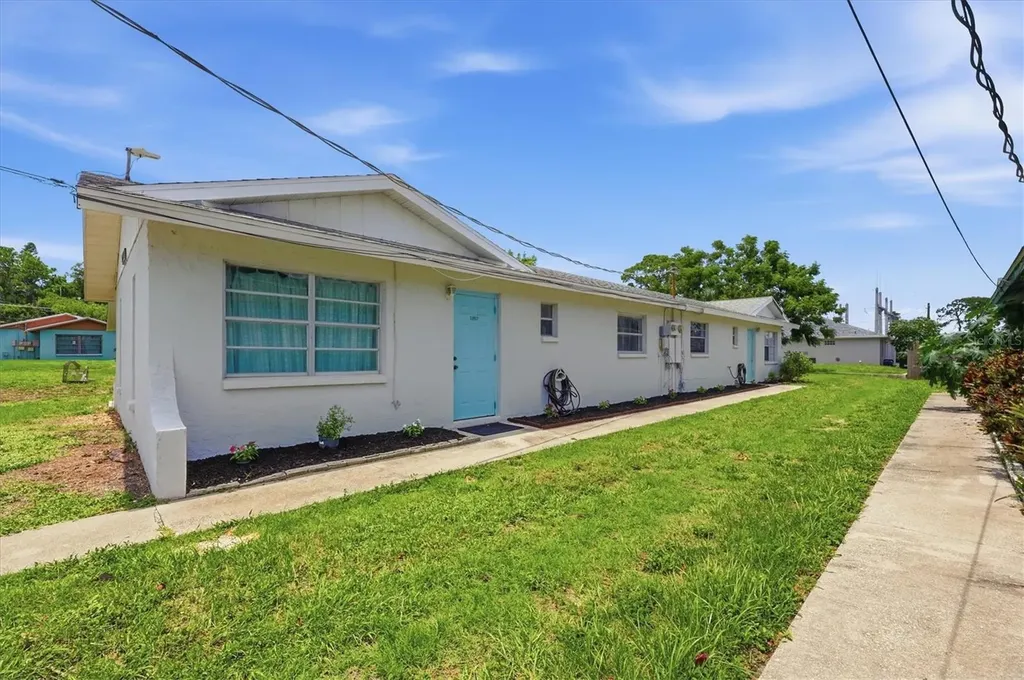 1805 Marbeth Street Sarasota FL 34231