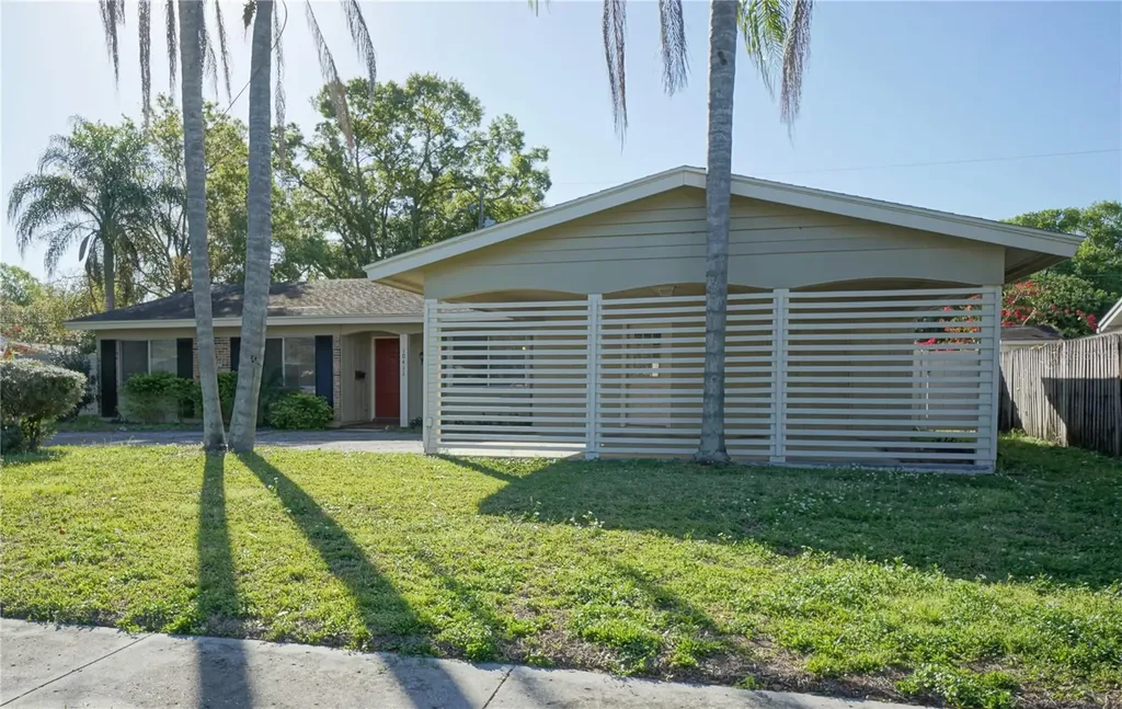 10411 Butia Place Tampa FL 33618