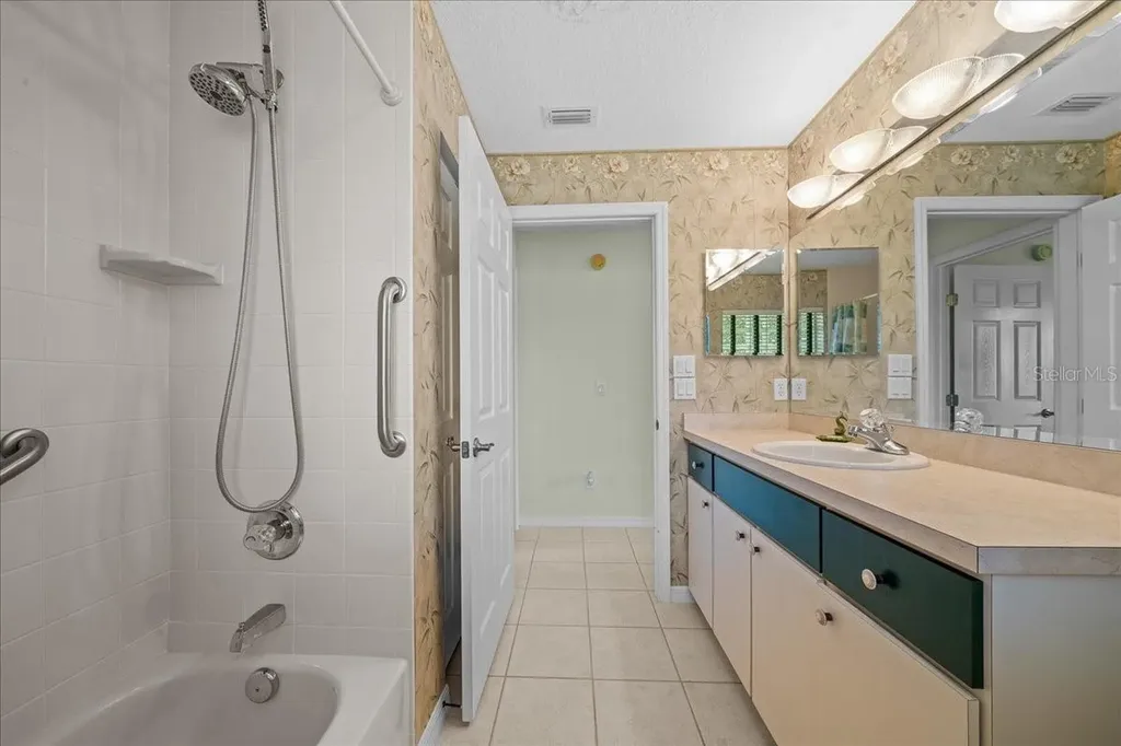 4853 NW 32nd Street Ocala FL 34482