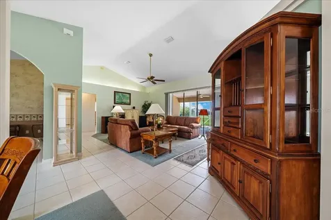 4853 NW 32nd Street Ocala FL 34482
