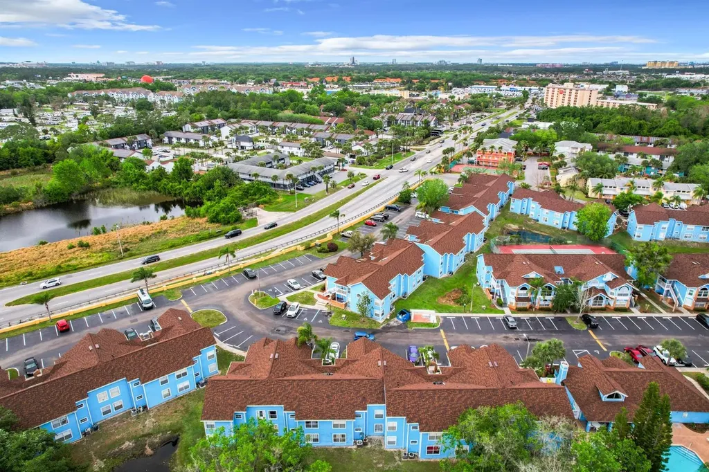 2731 N Poinciana Boulevard Kissimmee FL 34746