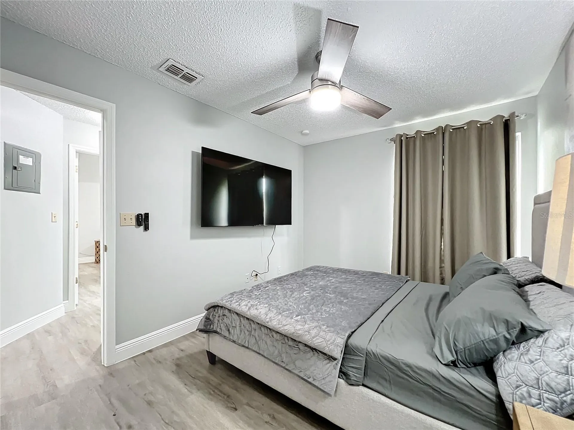 2731 N Poinciana Boulevard Kissimmee FL 34746