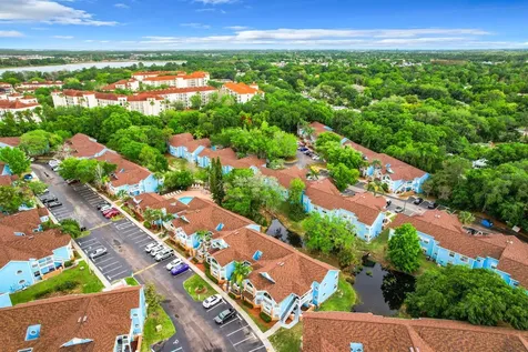 2731 N Poinciana Boulevard Kissimmee FL 34746