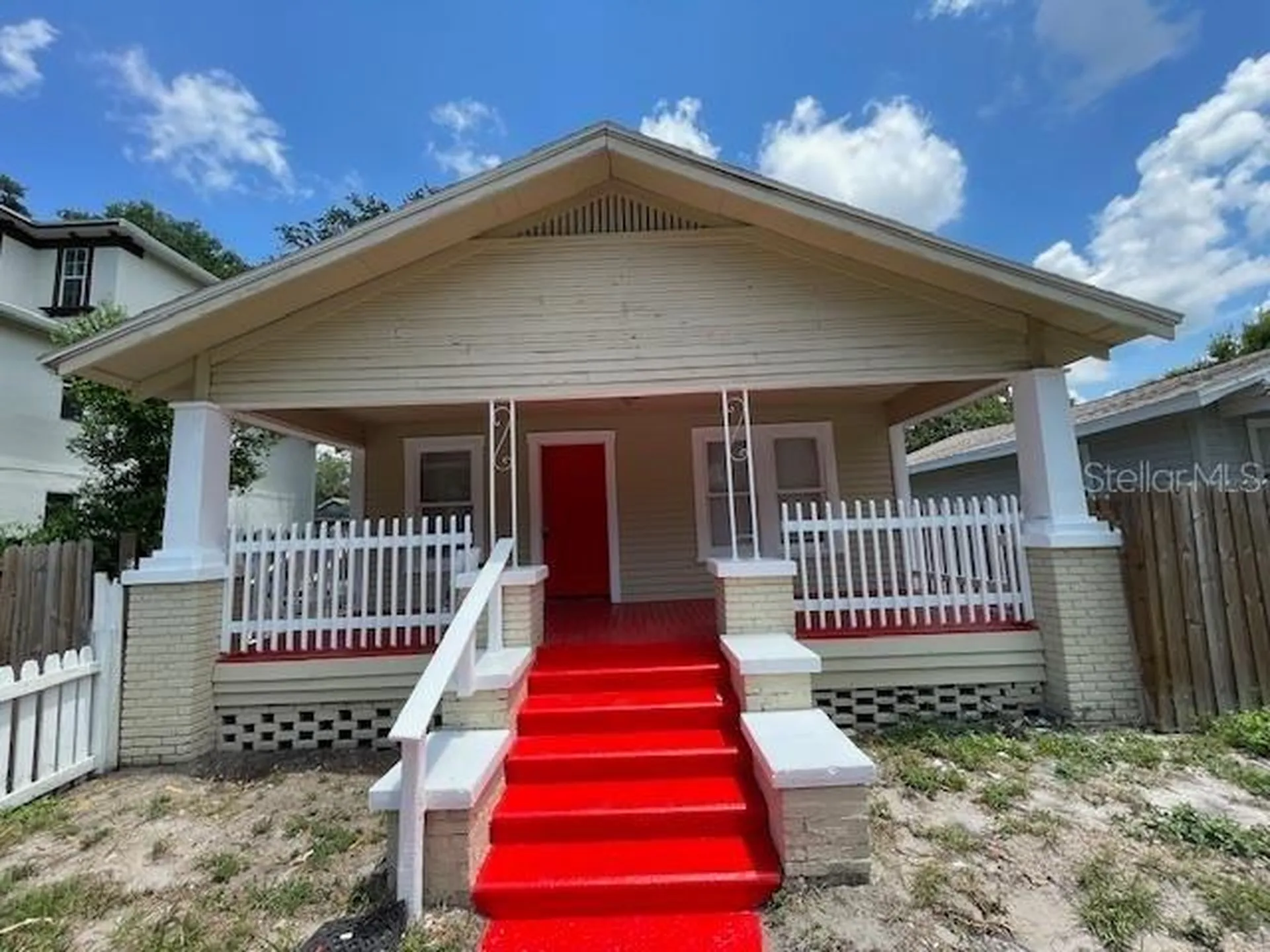 221 W Emily Street Tampa FL 33603