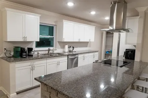 8221 SW 13th Road Gainesville FL 32607