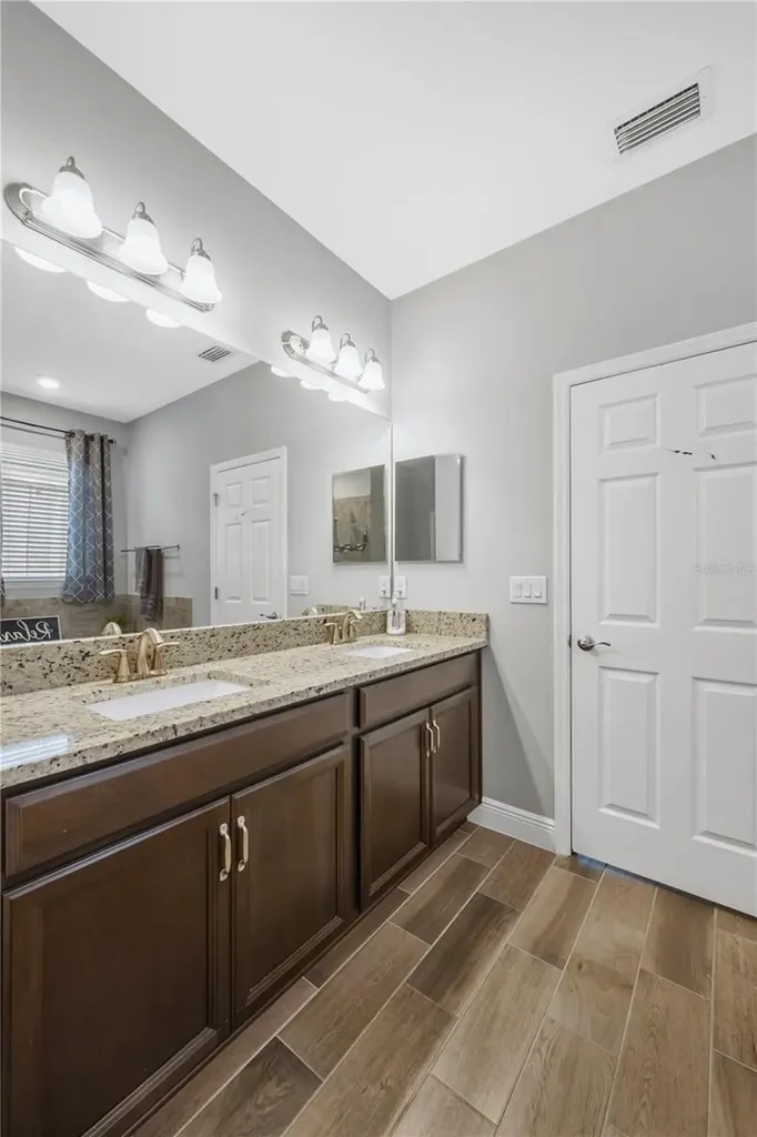 11637 Tetrafin Drive Riverview FL 33579