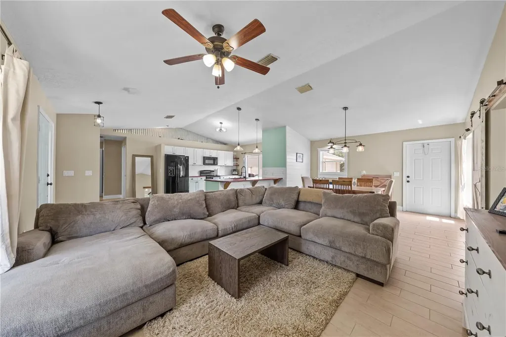 4865 Meadow Drive St Cloud FL 34772