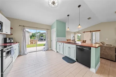4865 Meadow Drive St Cloud FL 34772