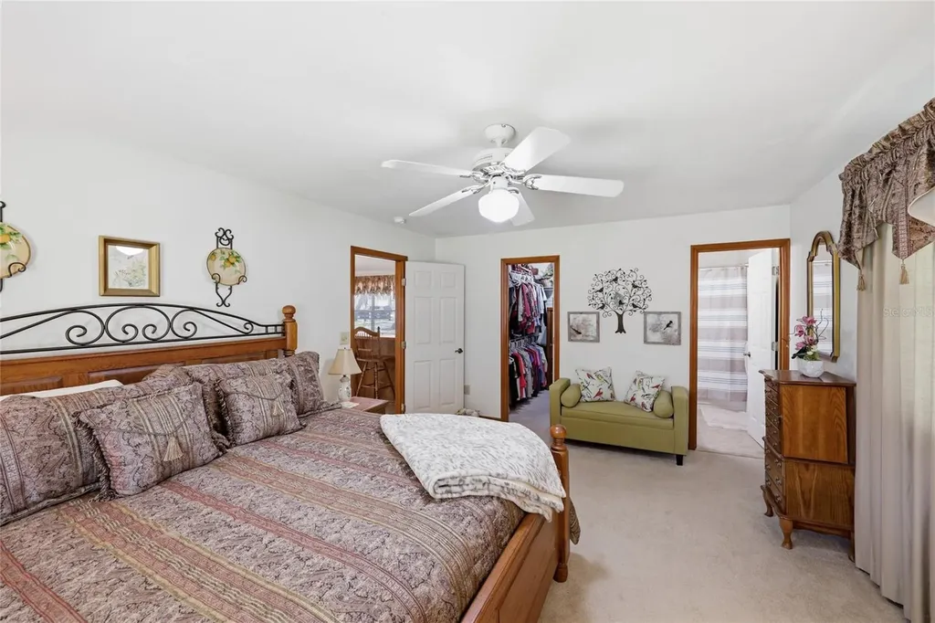 561 SE 28th Street Melrose FL 32666