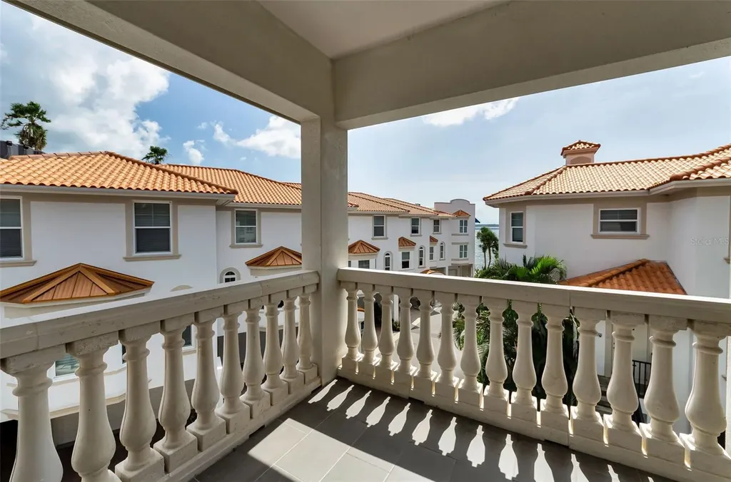 1340 Bayshore Boulevard Dunedin FL 34698