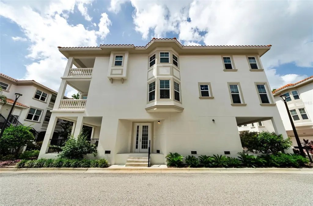 1340 Bayshore Boulevard Dunedin FL 34698